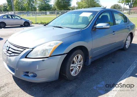 2010 Nissan Altima 2.5 S из США, поврежденный, VIN 1N4AL2AP3AC118424